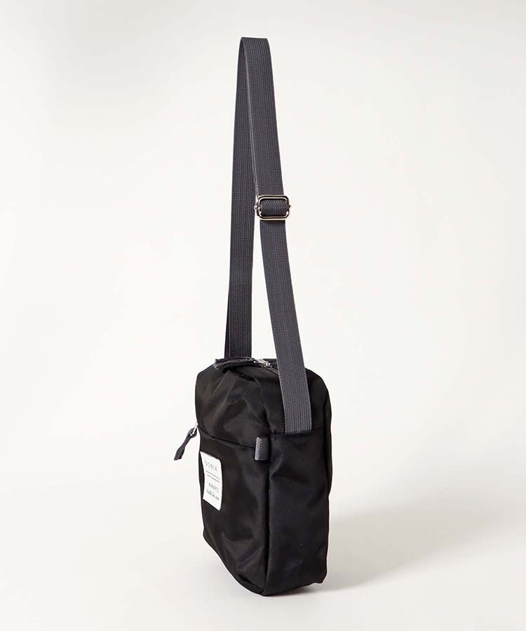 カラピックポシェット