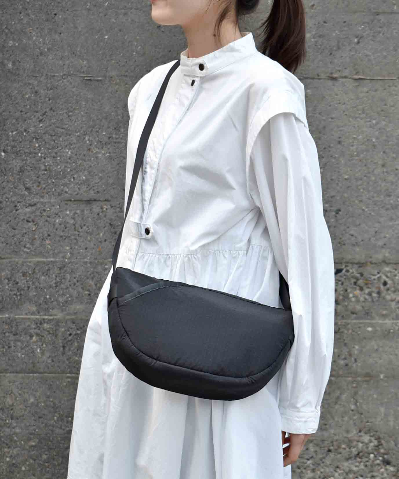 ライトパデックスハーフサークルショルダー