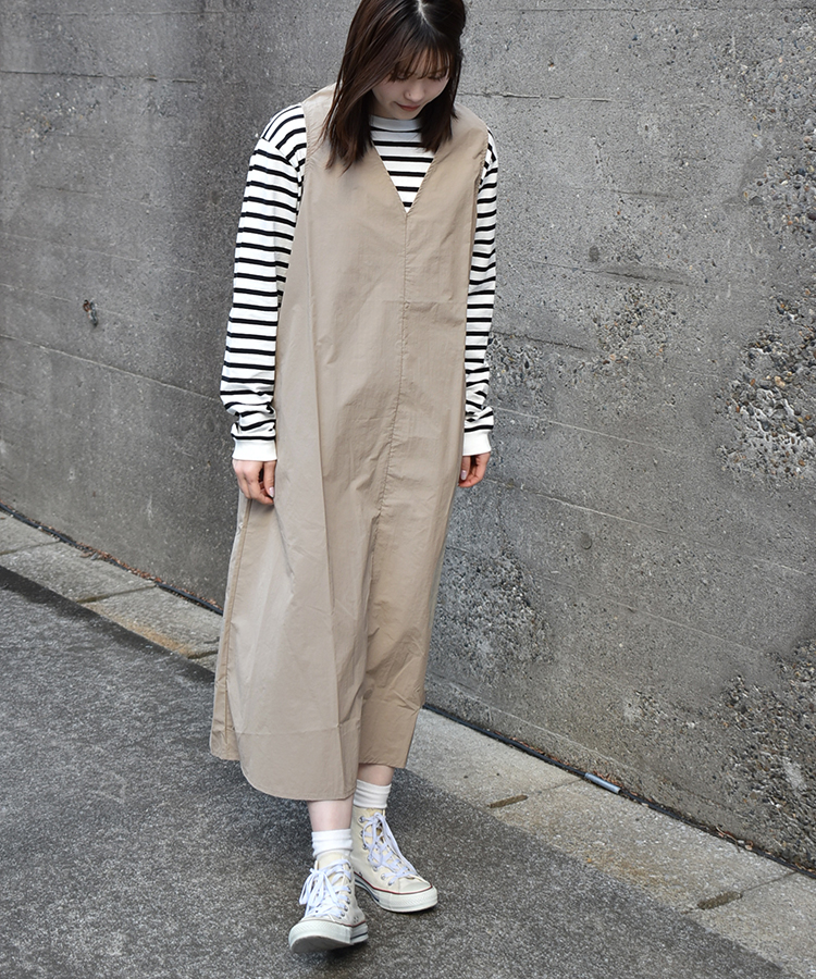 ナイロンワッシャージャンパースカート