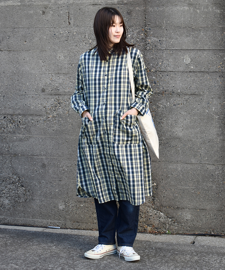 シャツワンピース