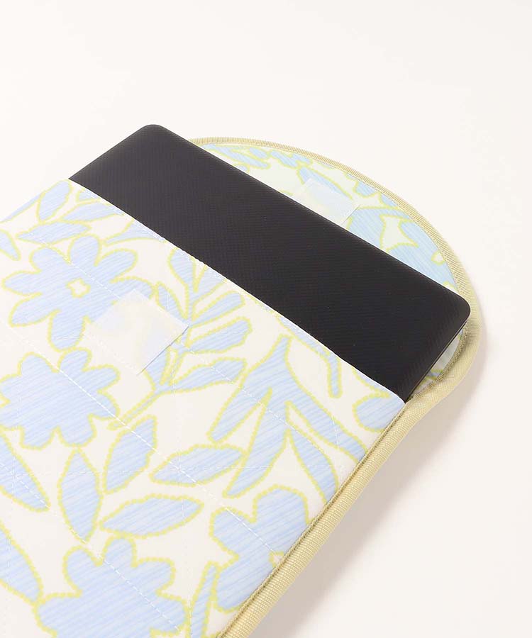 撥水キルティングPCケース