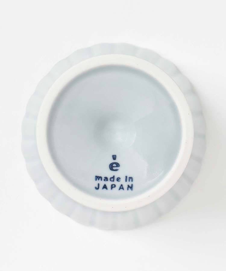 クローネ高台付カップ