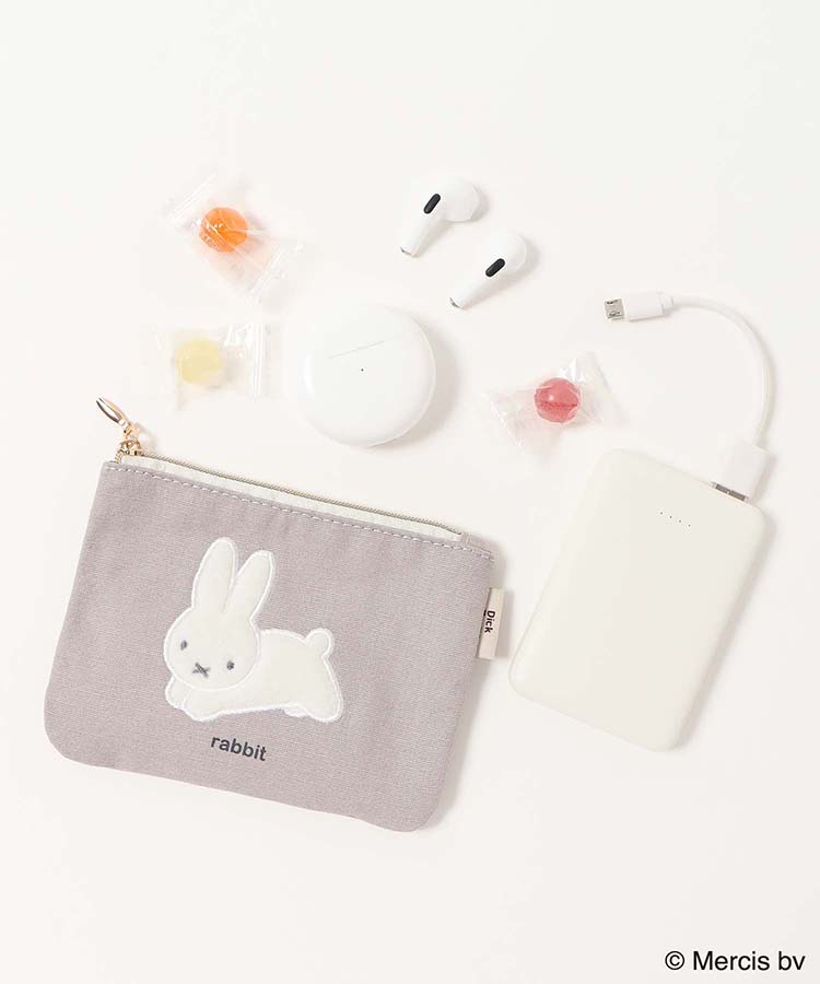 BRUNA FLUFFY APPLIQUEミニフラットポーチ