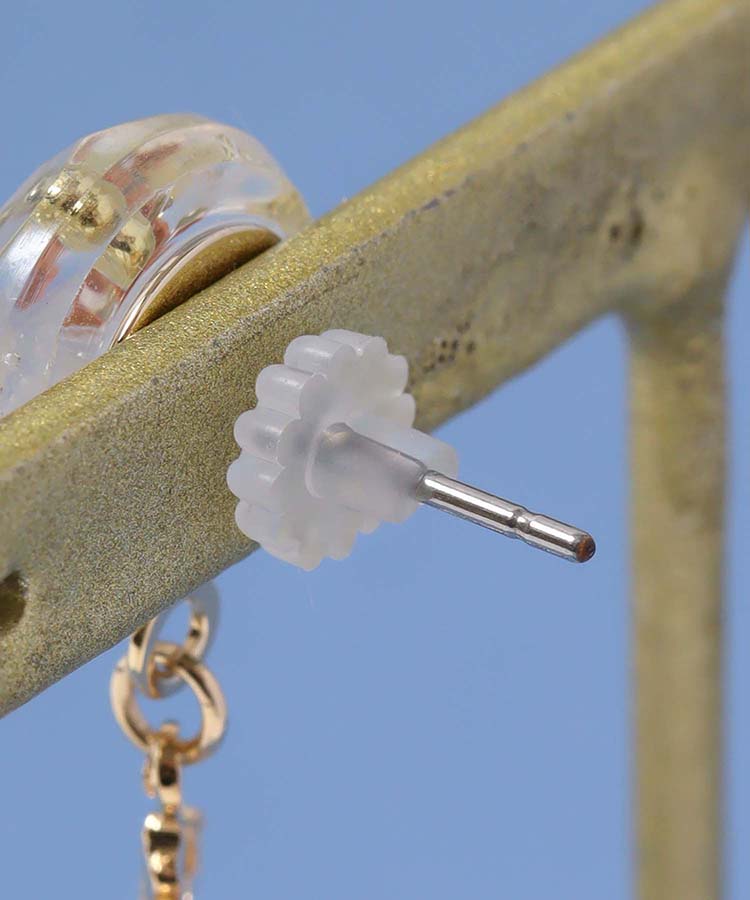 スノーフレーク封入ピアス