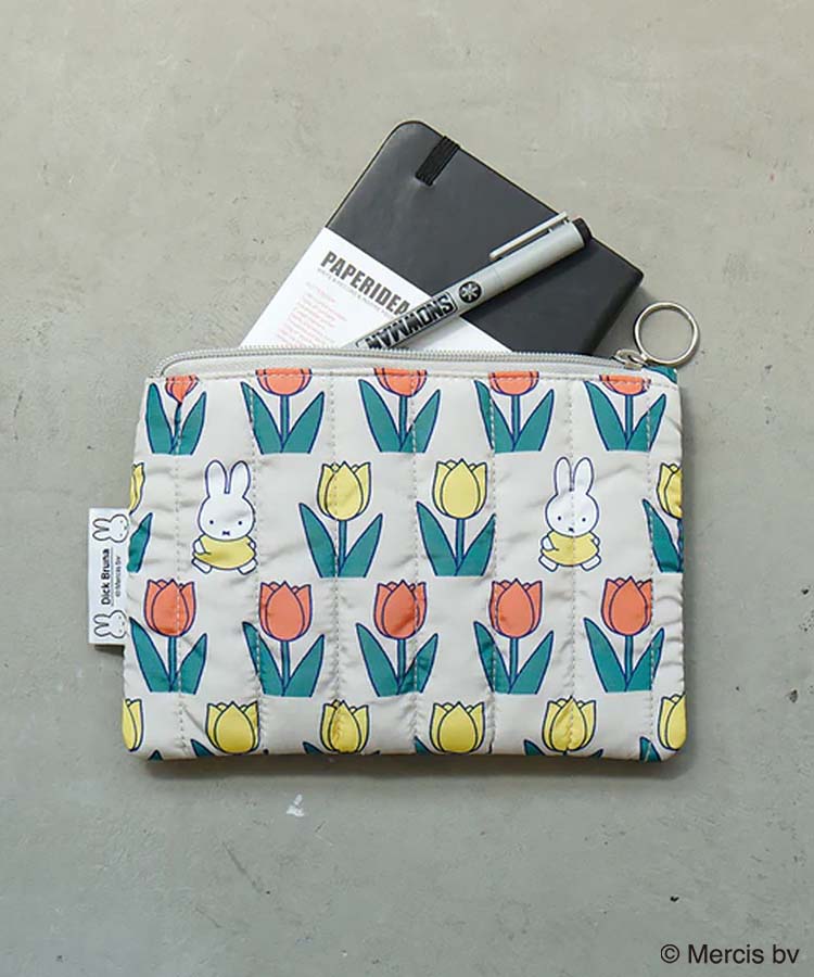 【WEB限定】Dick Brunaキルティングフラットポーチ