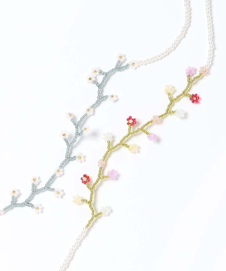 メニーフラワービーズネックレス