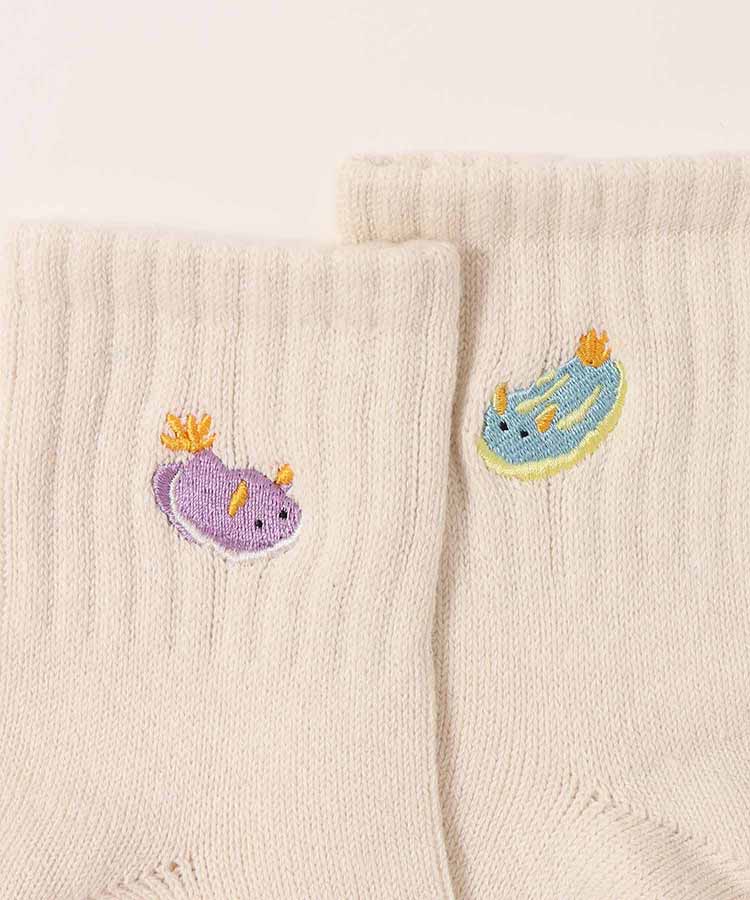 海の生き物刺繍ソックス