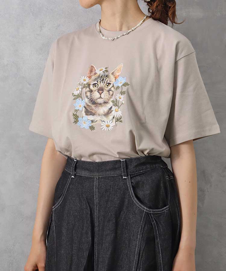 le petaleトラネコフラワー刺繍Tシャツ