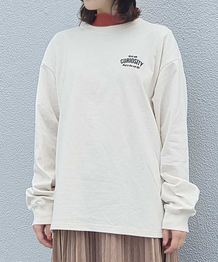 クロネコ刺繍ロンT