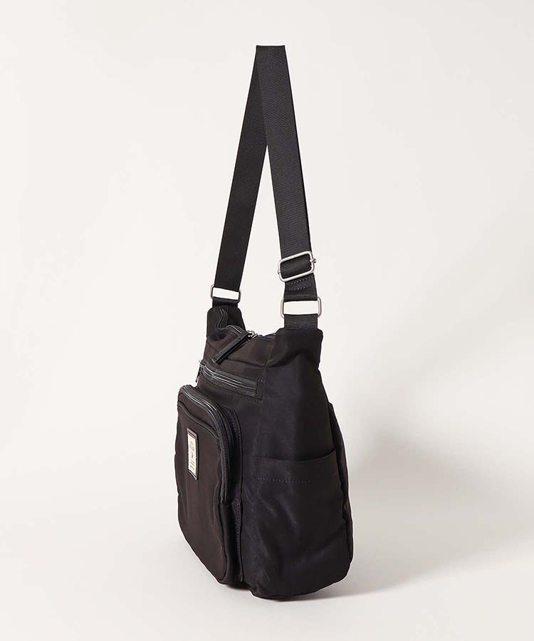 シナモンショルダーバッグ