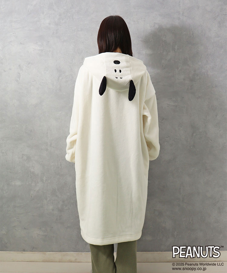 スヌーピーふわもこなりきりガウン