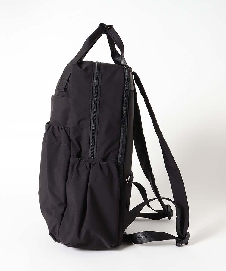 ふんわり軽量リュック