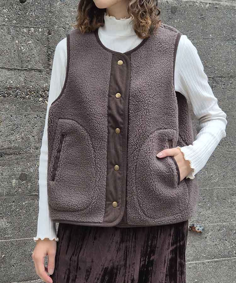 ボア無地ベスト