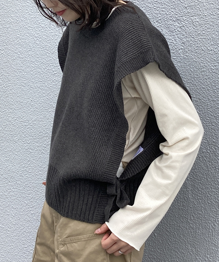 サイドリボンニットベスト