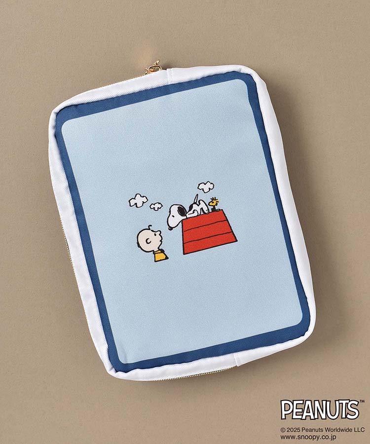PEANUTS コミック型ポーチ
