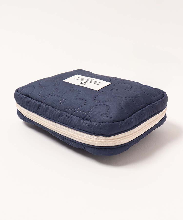 撥水キルティングガジェットポーチ