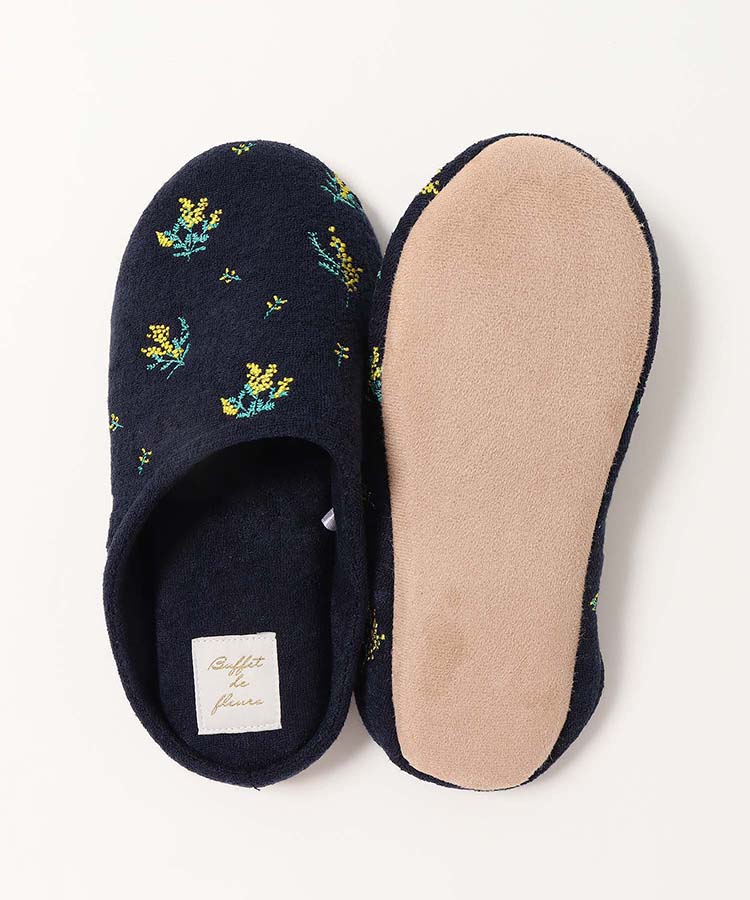 フラワー刺繍スリッパ