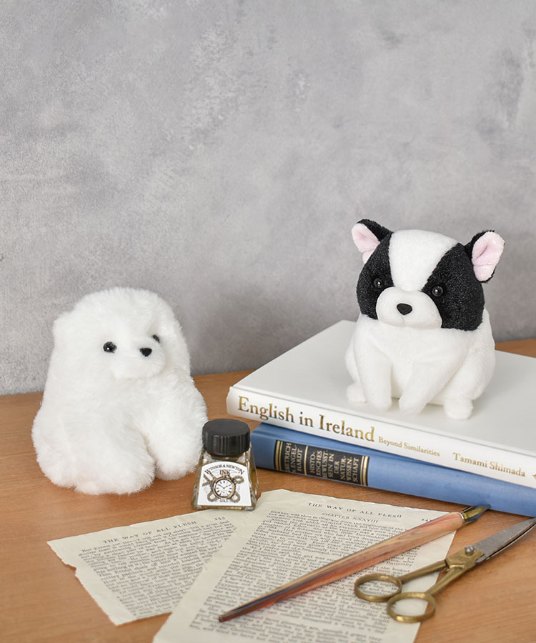 ぽちゃいぬぬいぐるみ