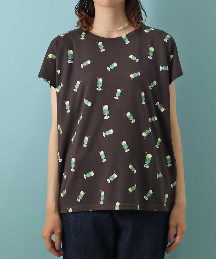 クリームソーダ総柄Tシャツ