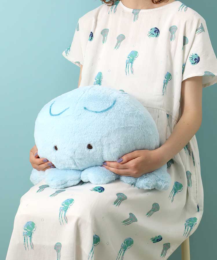 海中散歩もちだっこクッション