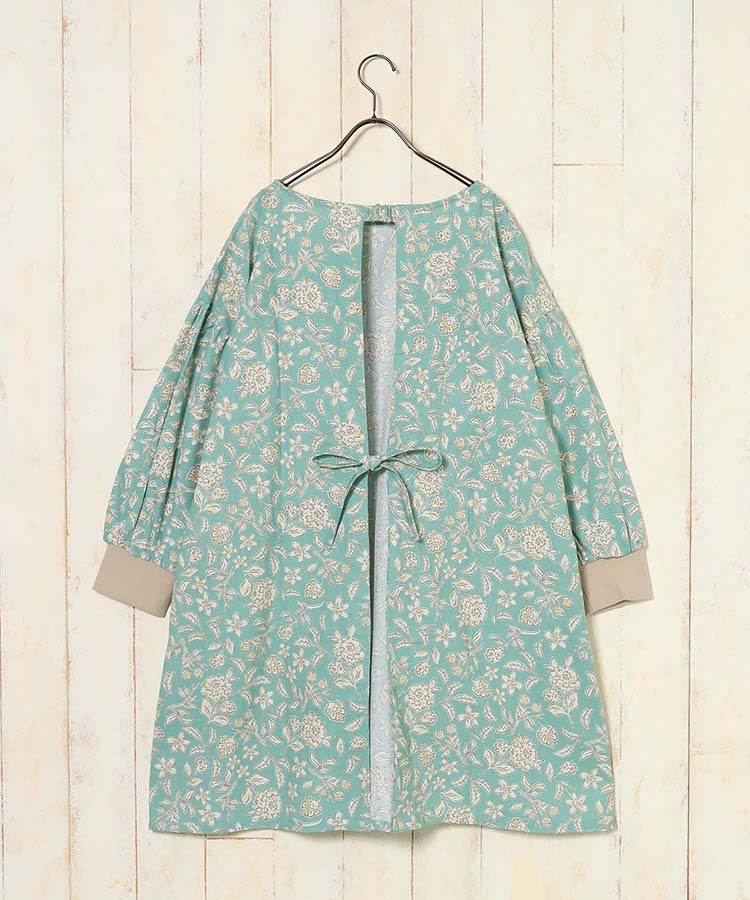 フローラルかっぽうぎ