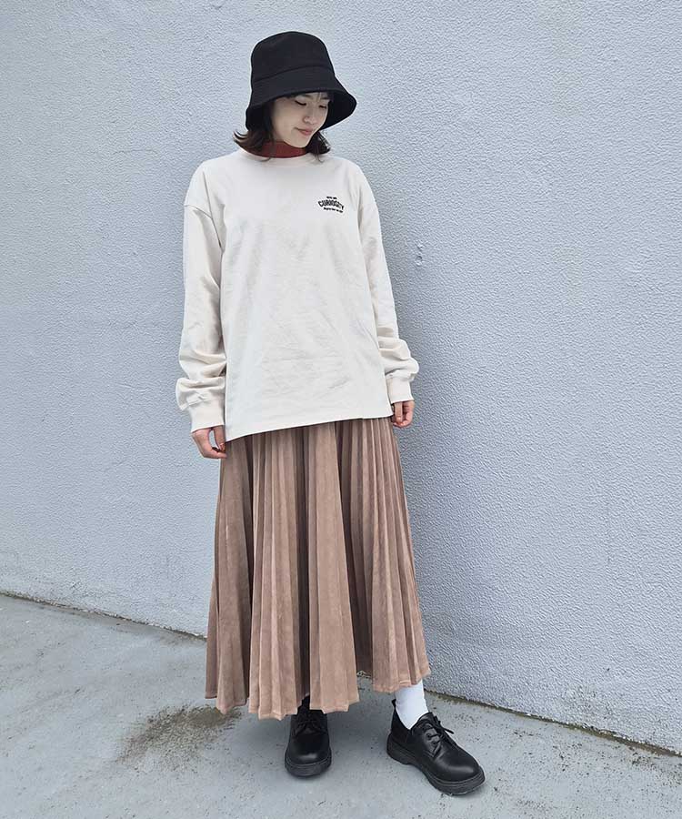 クロネコ刺繍ロンT