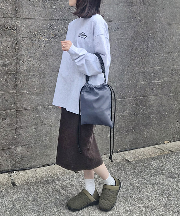 編み込み巾着ショルダー