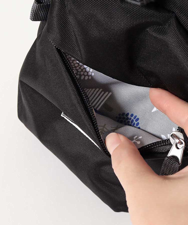 カラピックポシェット