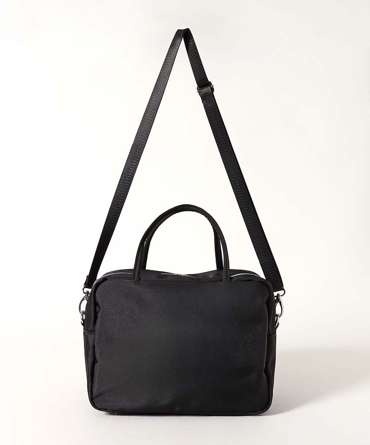 フロント多ポケショルダー