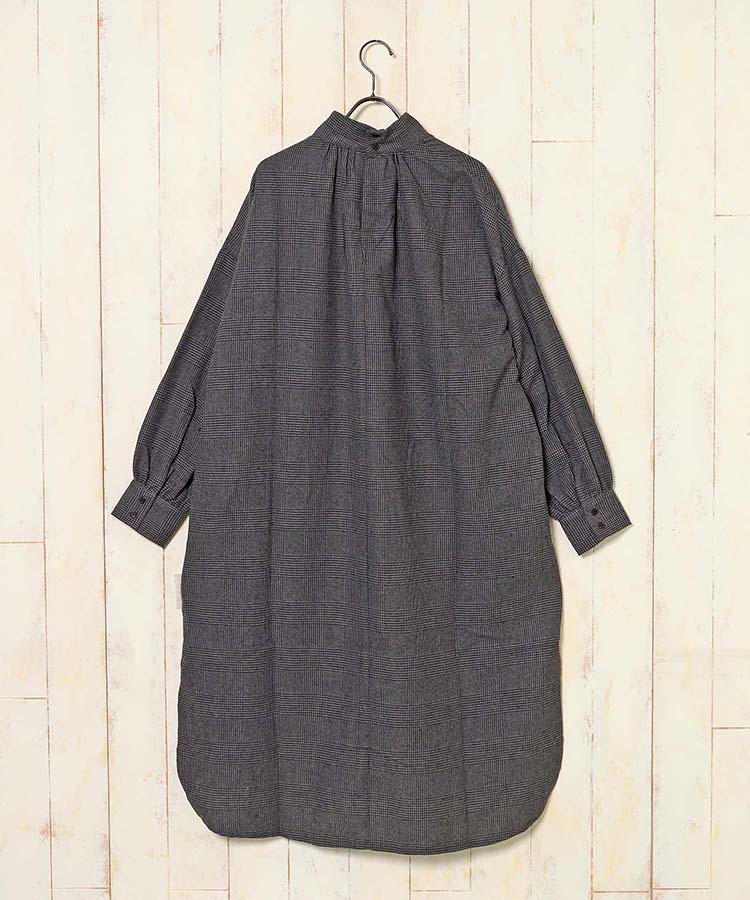 ネックギャザーワンピース