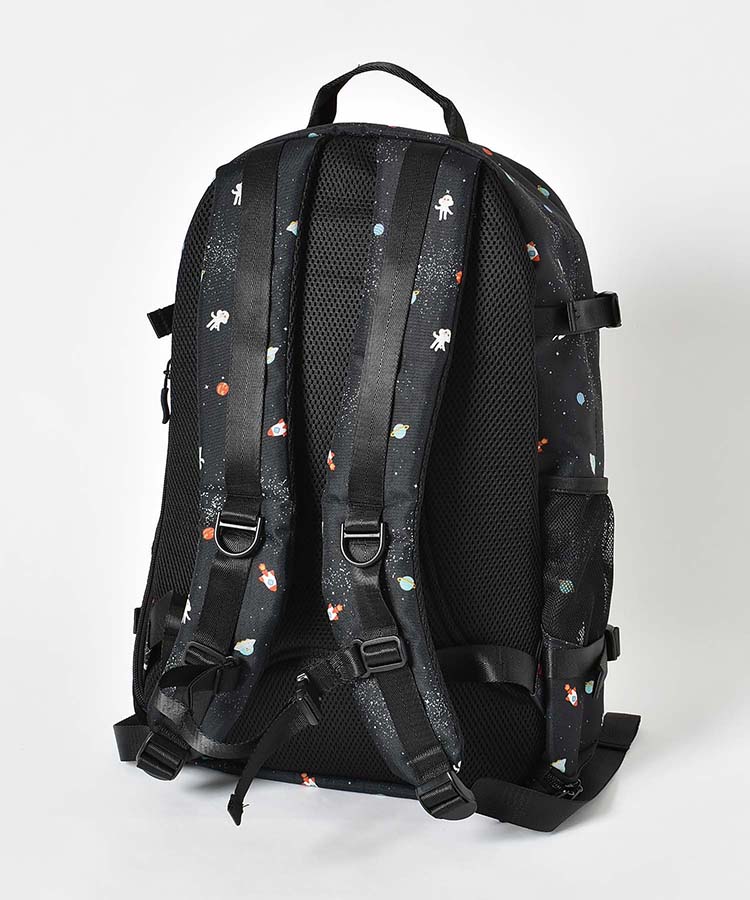 KiU600Dバッグパック