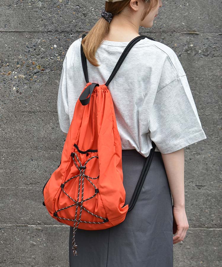 ドローコードレースアップナップサック