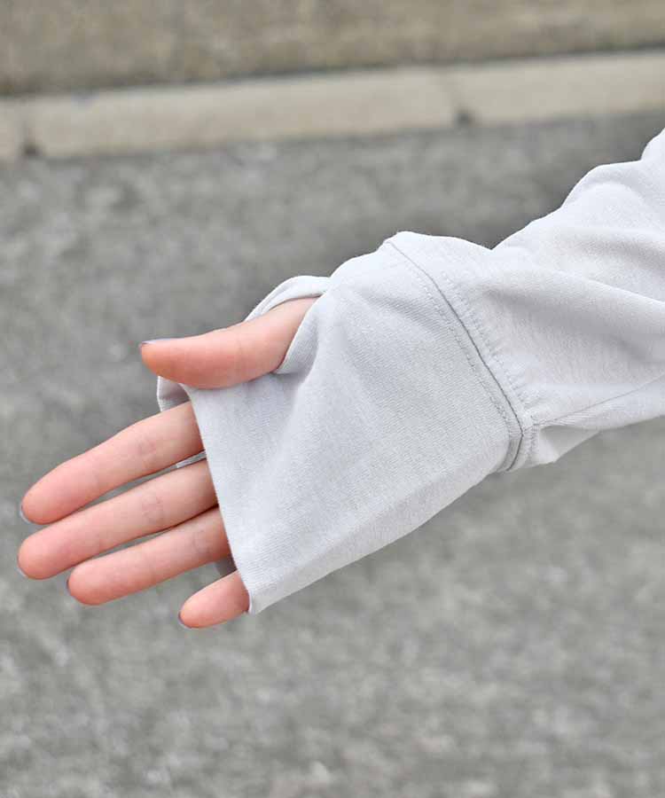 ジップパーカー