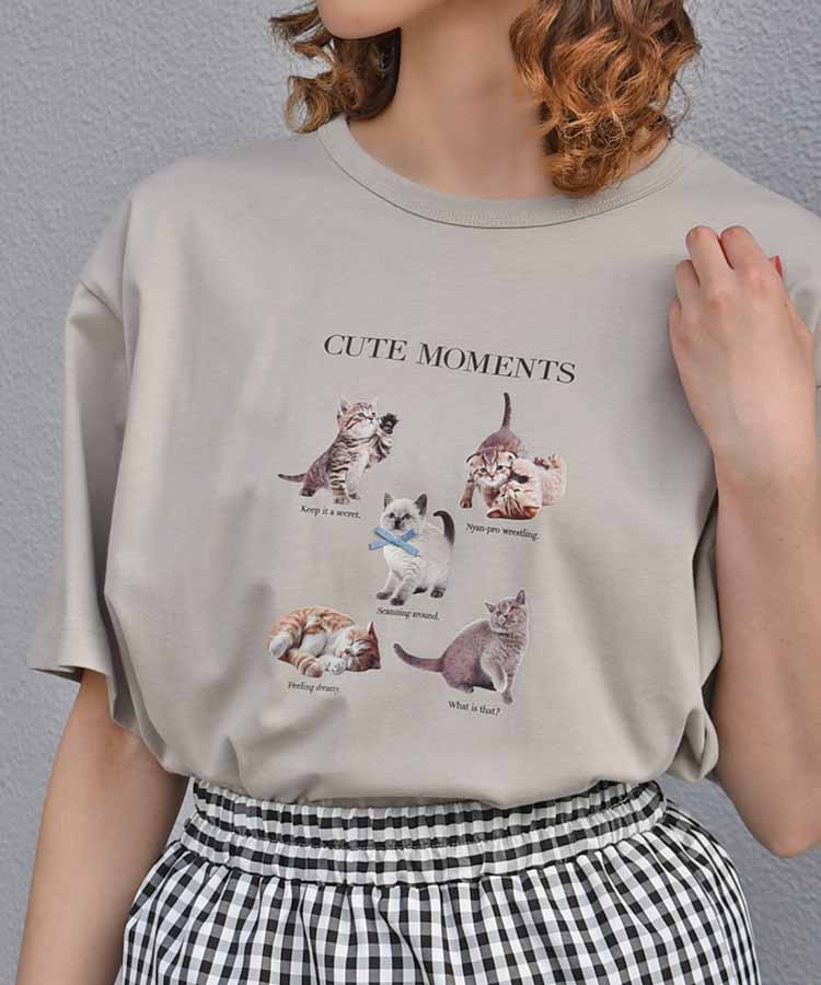 CATS CUTE MOMENTS Ｔシャツ