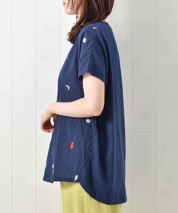 海の生き物総刺繍Tシャツ