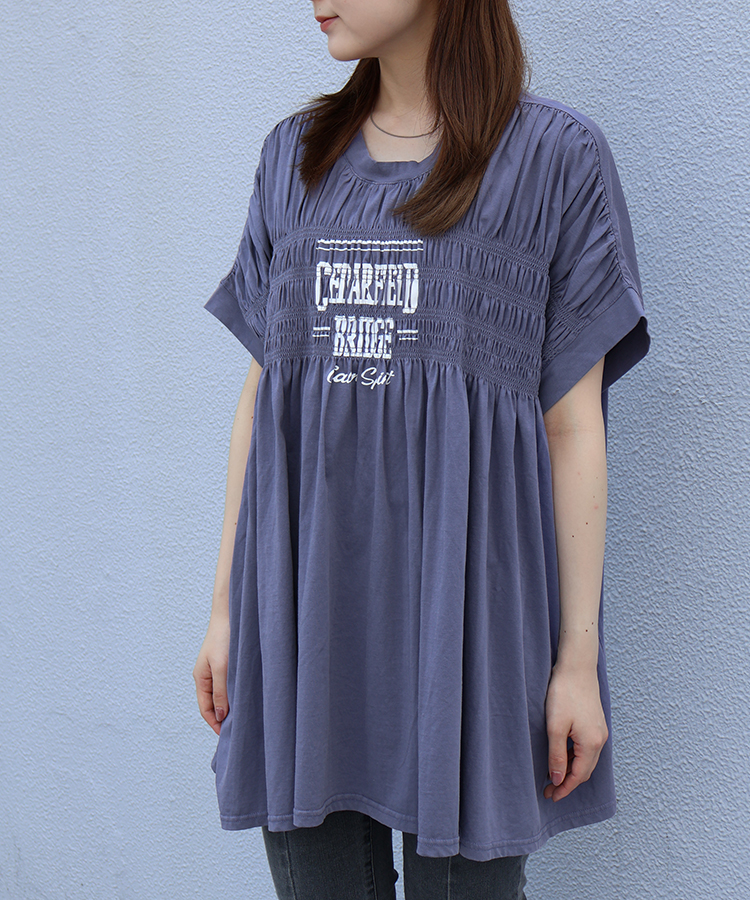≪SALE≫シャーリングロゴプルオーバー