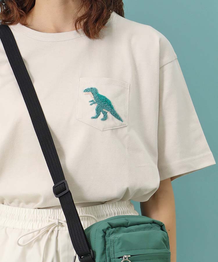 ティラノサウルスサガラ刺繍Tシャツ