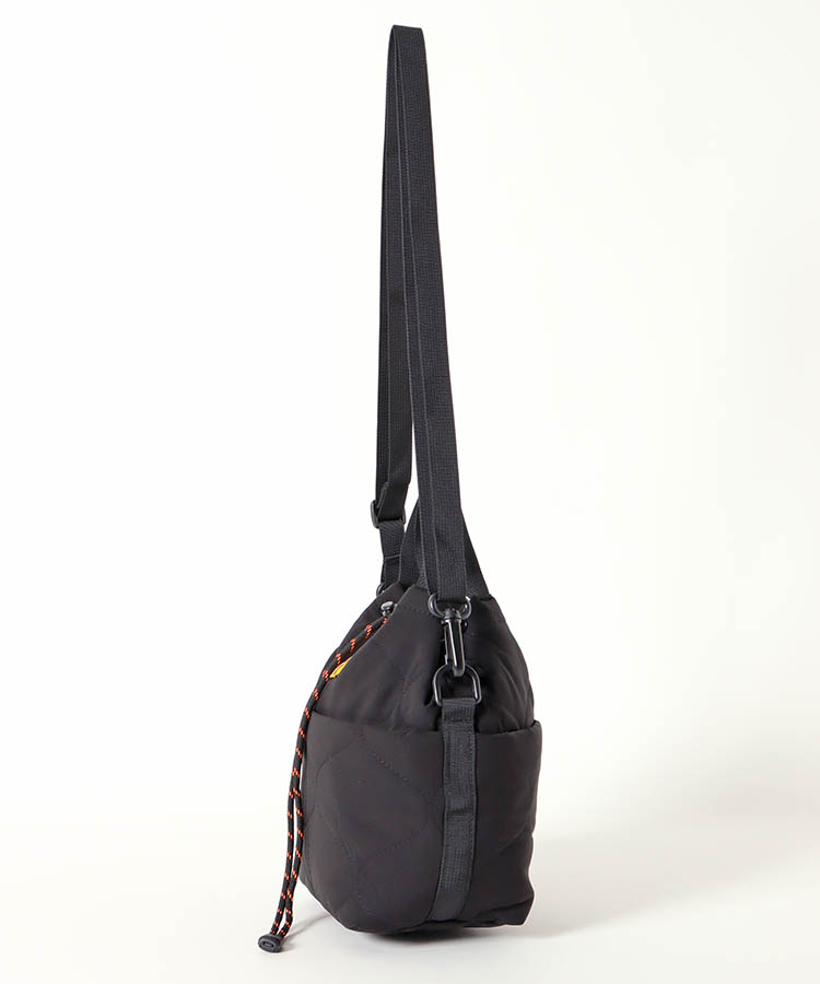 KiUパデットポケッタフルミニバッグ