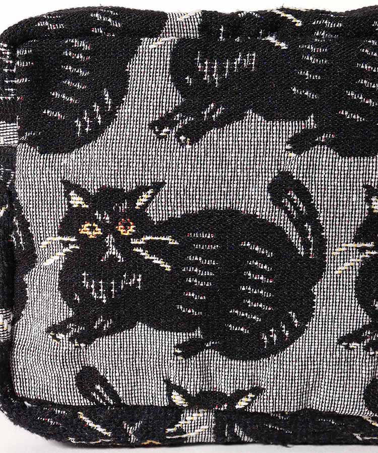 クラフトインディアネコマチ付ポーチ