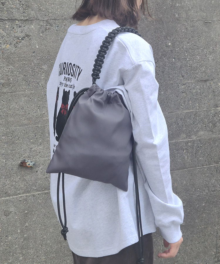 編み込み巾着ショルダー