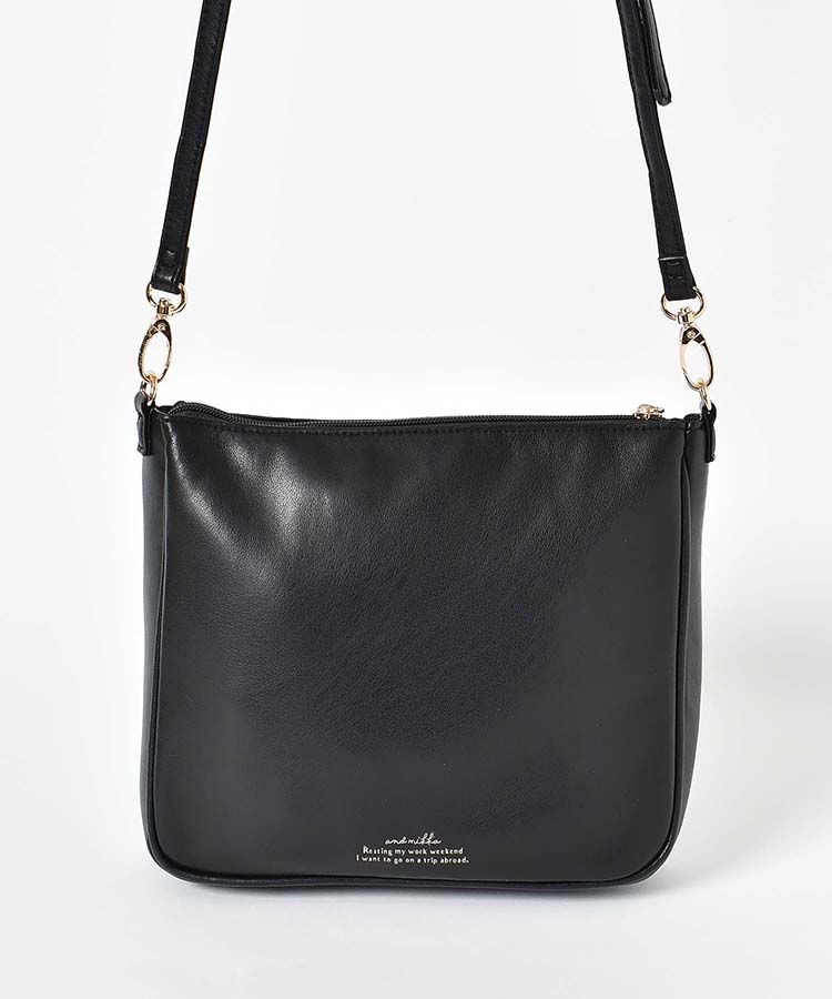 ソフトフラップショルダー