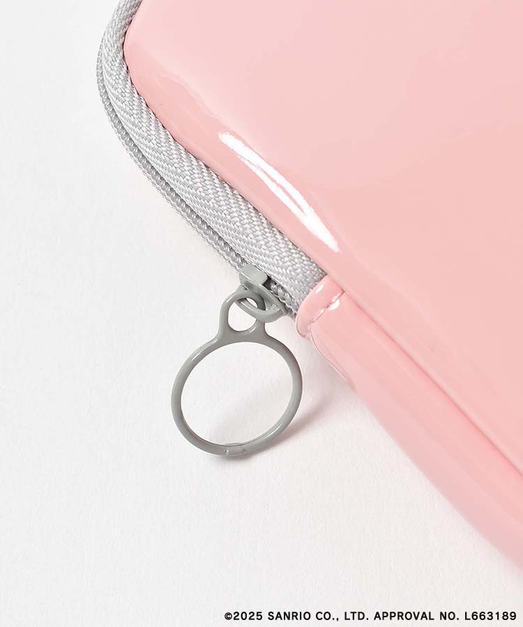 サンリオキャラクターズ エナメル風刺繍ポーチ