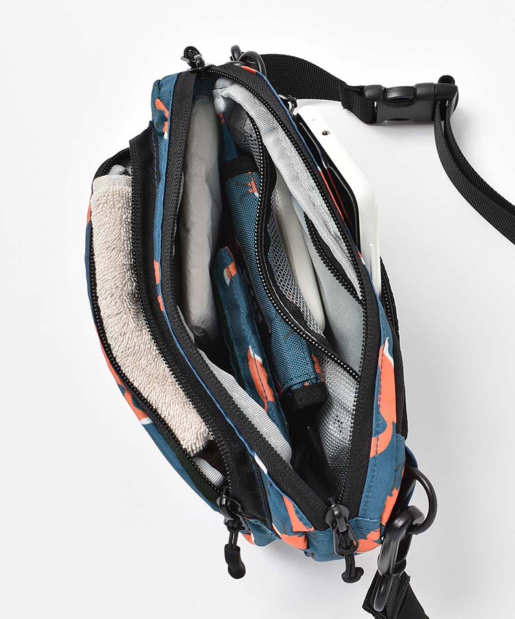 KiUフロントポケットミニショルダー