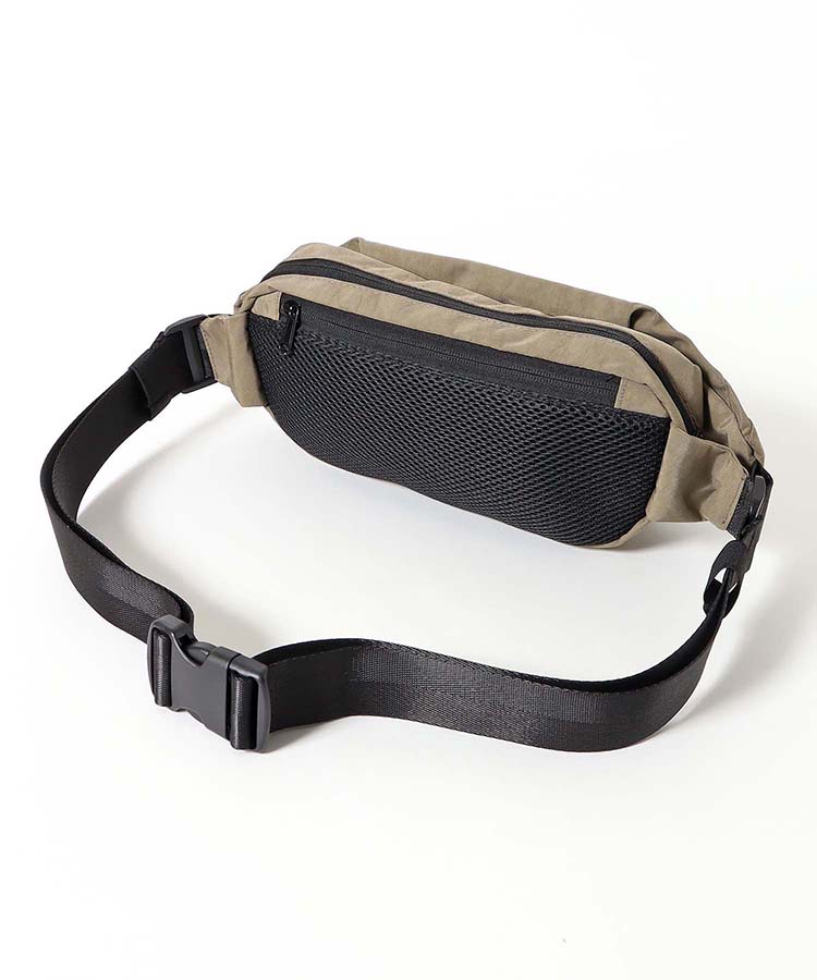 ボトル収納ショルダーボディバッグ