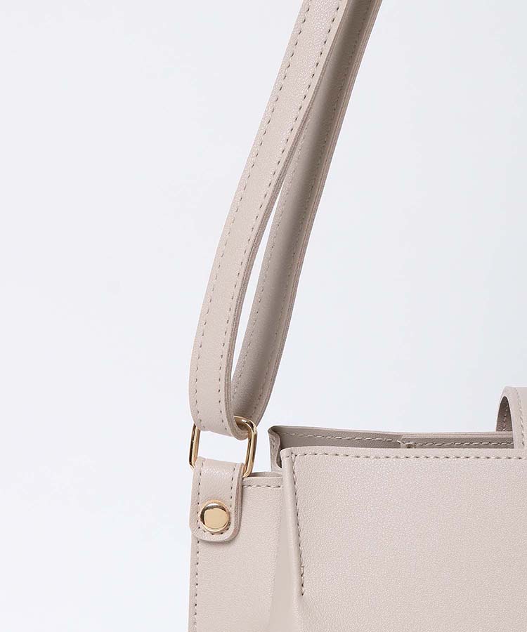 ≪SALE≫オリジナルスタースタッズショルダー