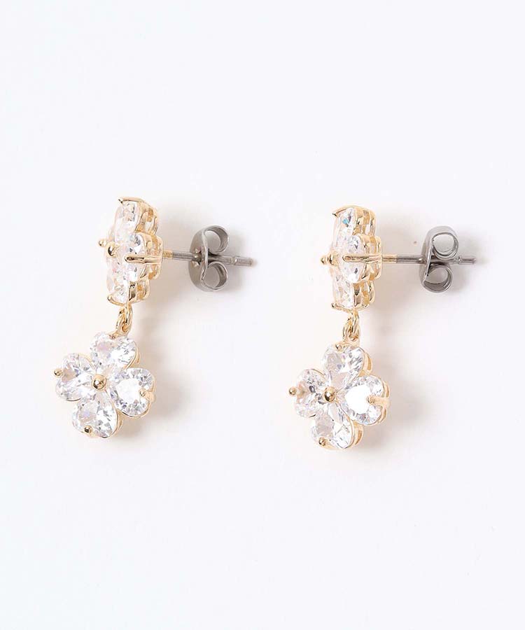 petit cubic flowerピアス