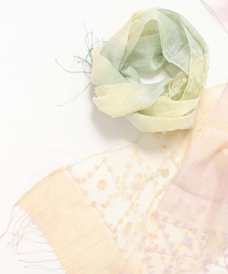 ≪SALE≫グラデーション透かし刺繍レーヨンストール