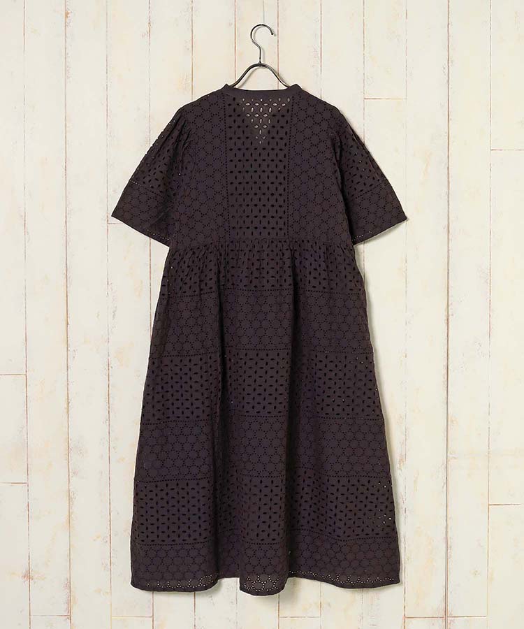 ≪SALE≫シフリー刺繍ワンピース