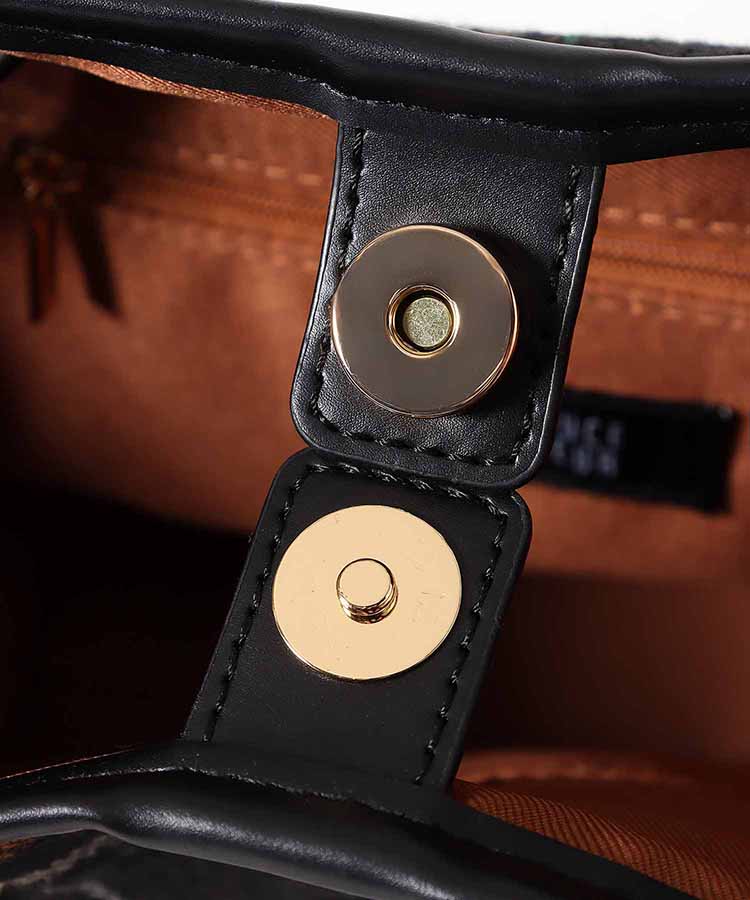 コージーチェック巾着バッグ