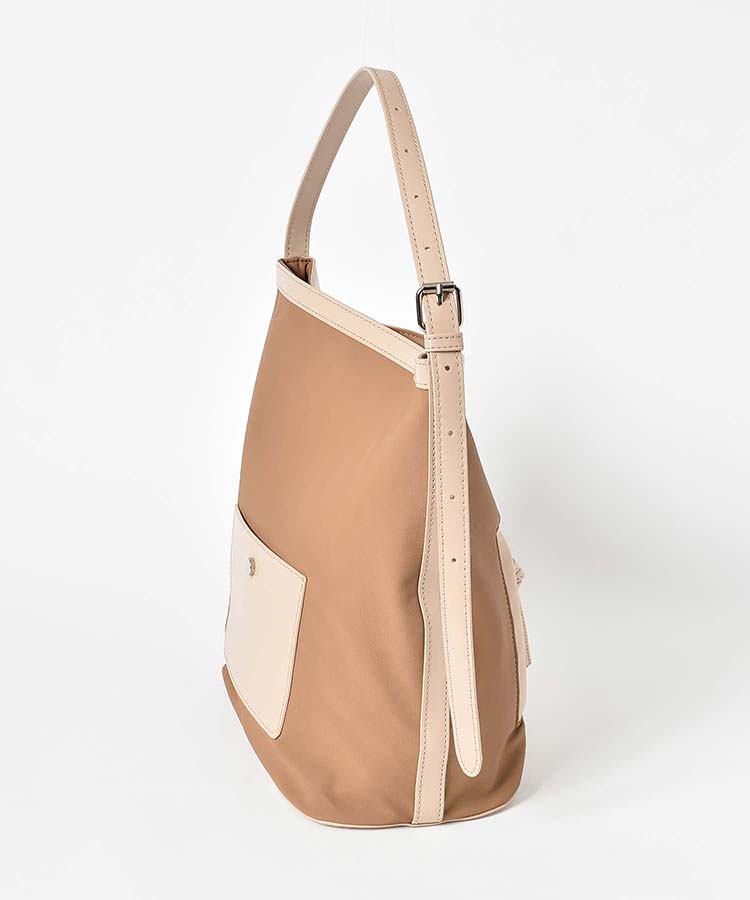 ヌバックタッチポケットワンショルダー